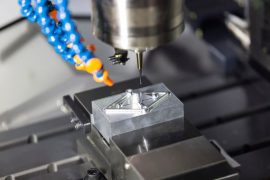 Optimiser ses travaux de découpe : l’équipement indispensable pour un usinage haute précision