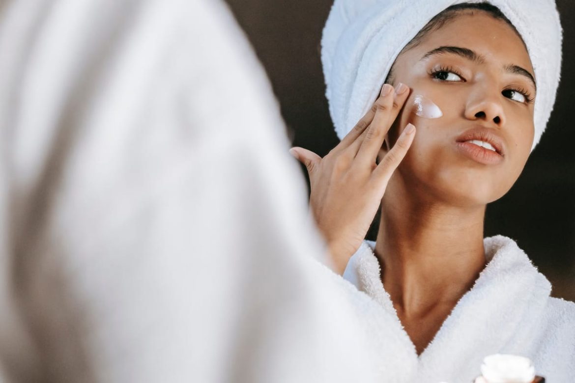 Les soins beauté incontournables à faire au quotidien