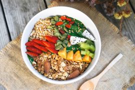 Les super-aliments à privilégier en 2026 : guide complet