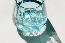Hydratation et santé mentale : le lien oublié